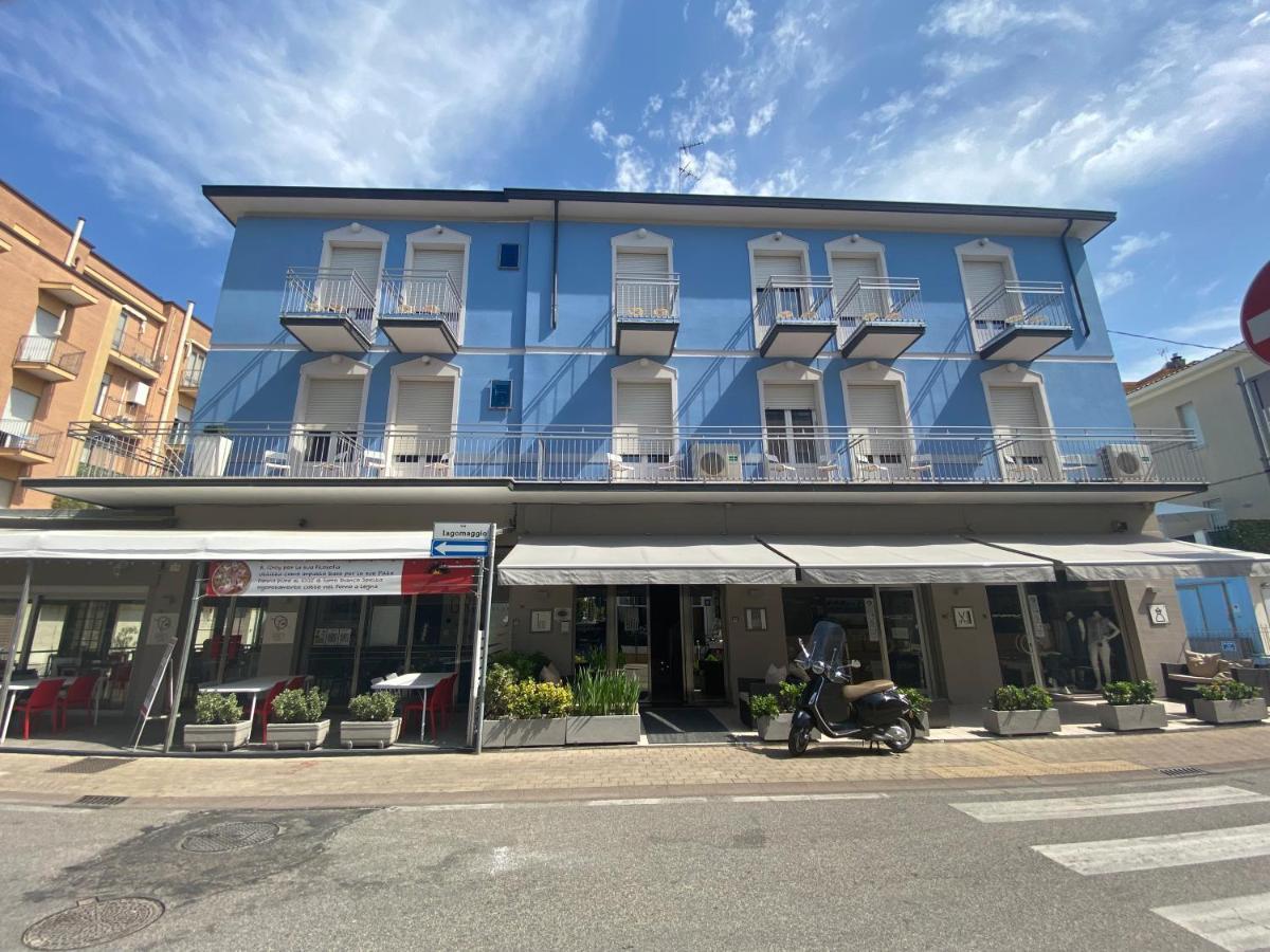 T Hotel ريميني المظهر الخارجي الصورة