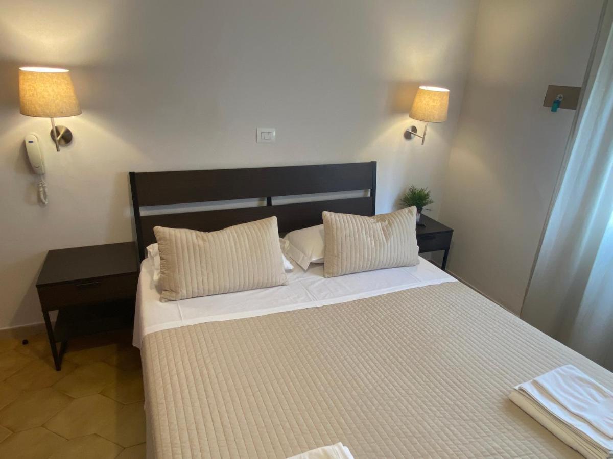 T Hotel ريميني المظهر الخارجي الصورة