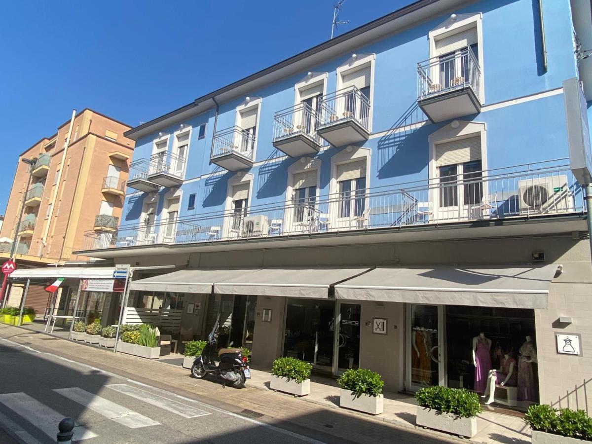 T Hotel ريميني المظهر الخارجي الصورة