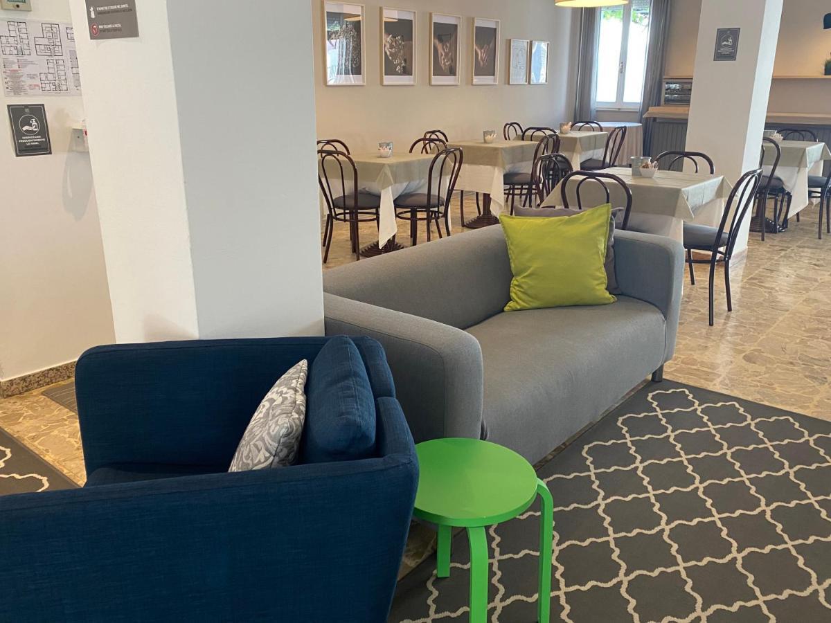 T Hotel ريميني المظهر الخارجي الصورة