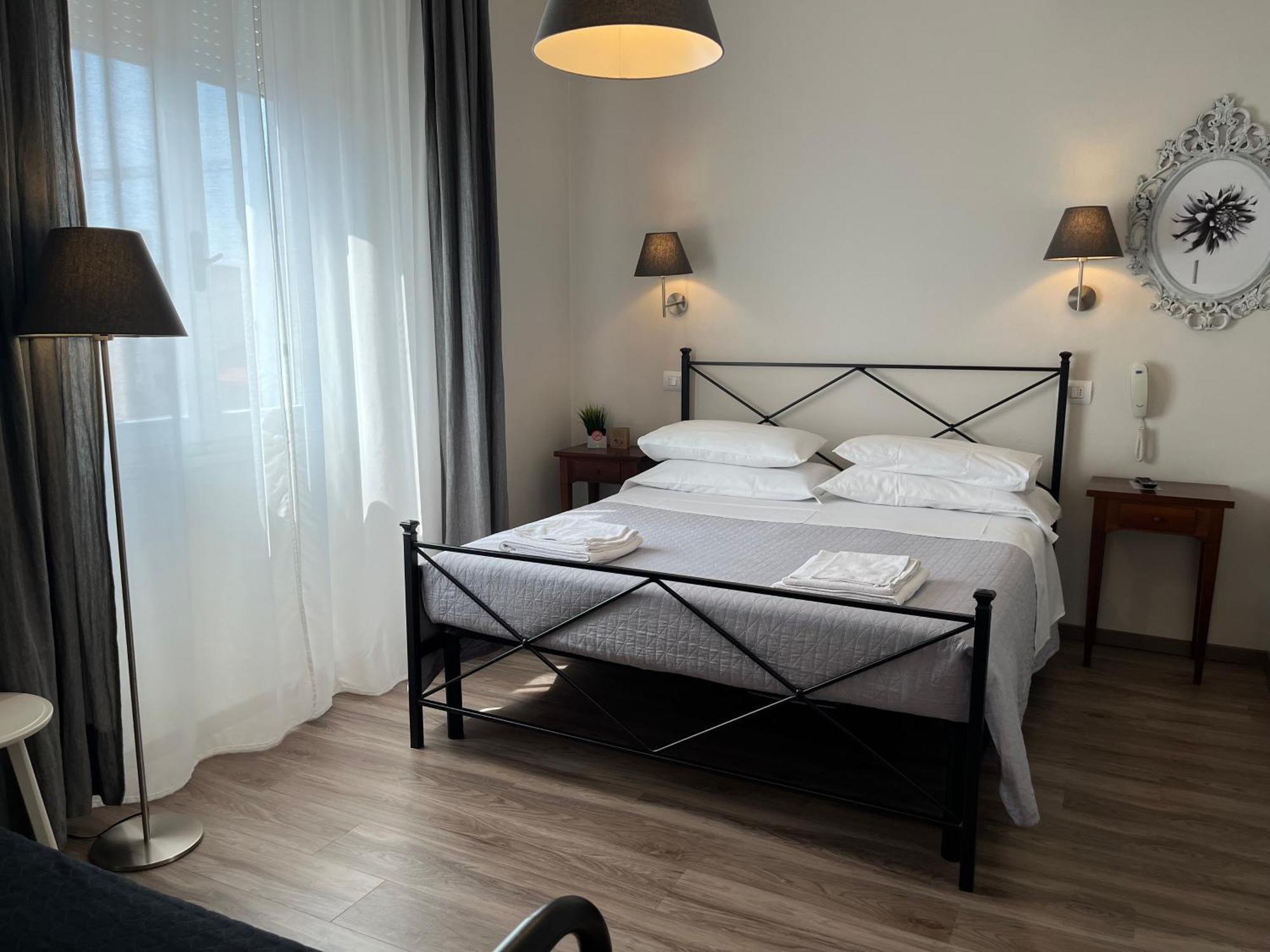 T Hotel ريميني المظهر الخارجي الصورة