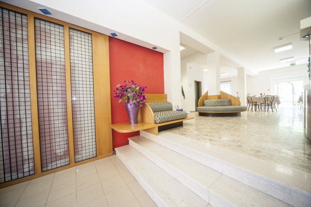 T Hotel ريميني المظهر الخارجي الصورة