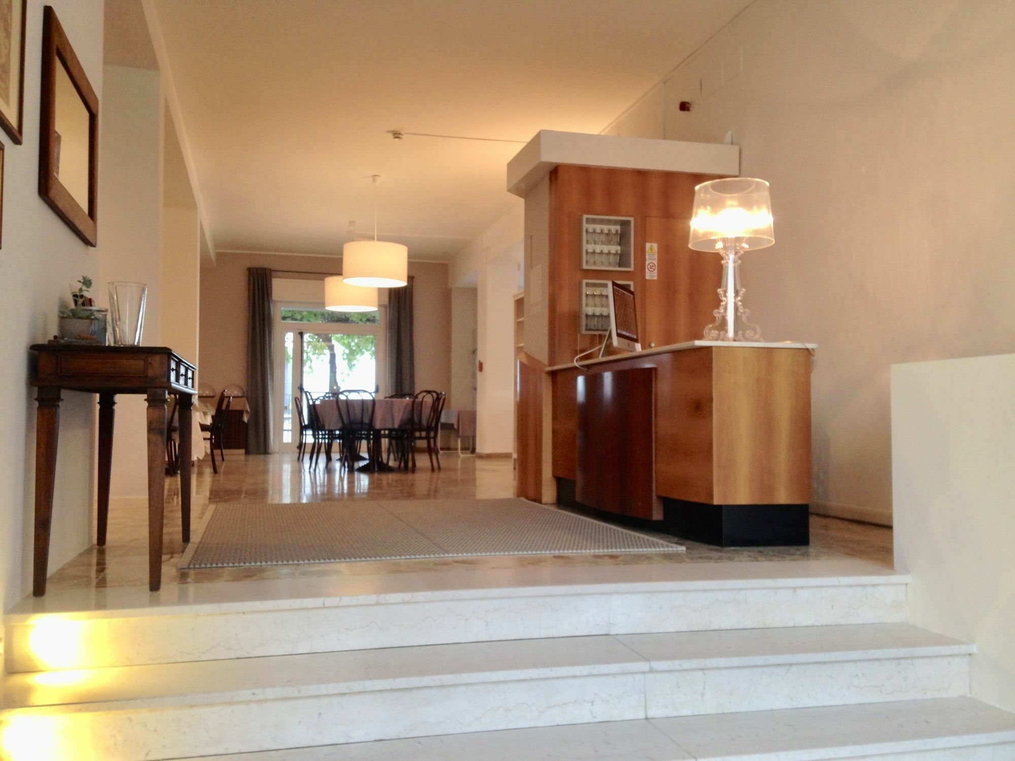 T Hotel ريميني المظهر الخارجي الصورة